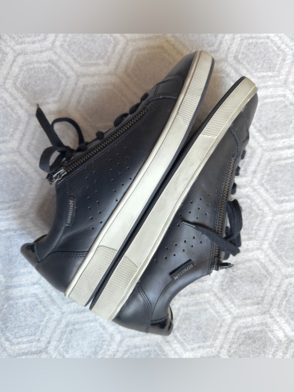 Mephisto Nikita Sneakers Women’s 8.5 Black Nubuck Leather Zip/Lace Comfort - Picture 7 of 12